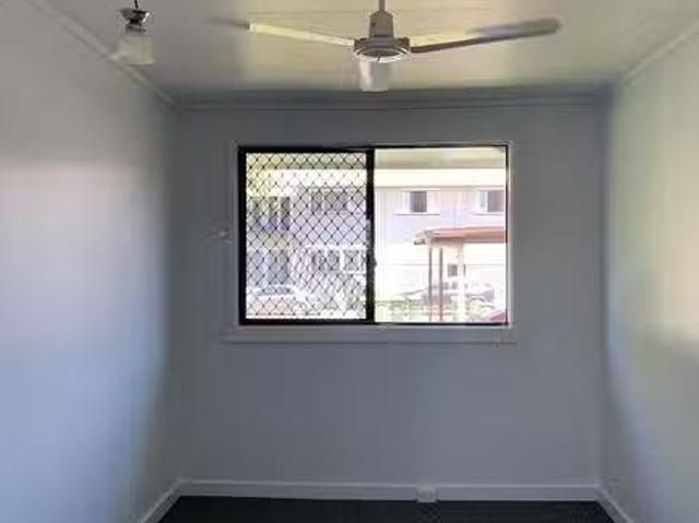 Deal! 5 Mcilwraith Street, Ingham, QLD 4850