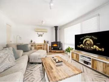 Cozy 5 Michele Avenue, Cambridge Park House for rent Listed b.