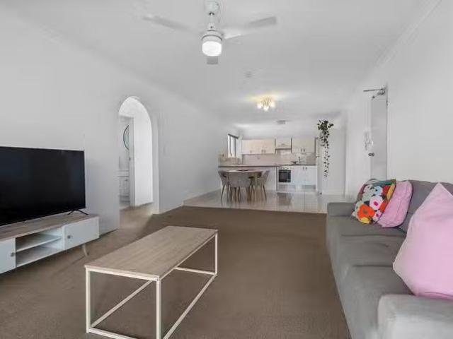 Deal! 6/402 Zillmere Road, Zillmere, QLD 4034