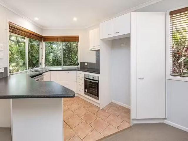 Nice 6/47 Dalton Drive, Maroochydore, QLD 4558