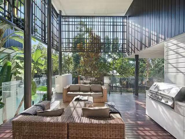 Rental! 64 Hawken Drive, St Lucia, QLD 4067