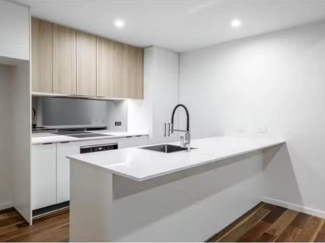 Deal! 65/81 Constitution Avenue, Campbell Apartment for rent.