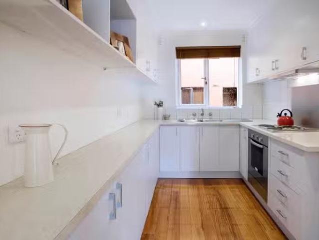 Cheap 6/5 Derby Crescent, Caulfield East VIC 3145