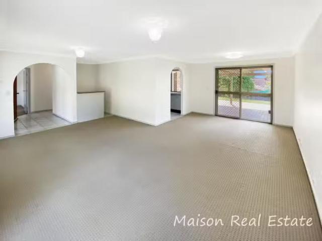 Cozy 65 Riverhills Road, Middle Park QLD 4074