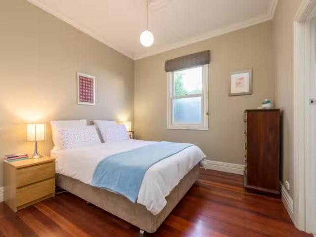 Cheap 66 Arthur Street, Fairfield VIC 3078
