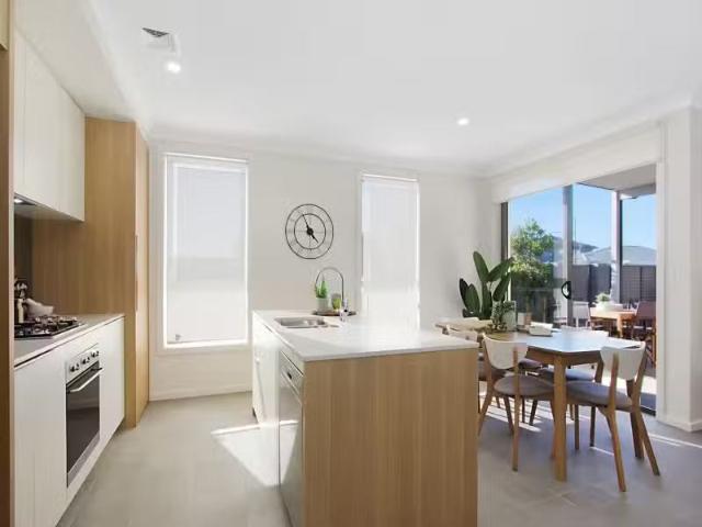 New 69 Elara Boulevard, Marsden Park Townhouse for rent Liste.