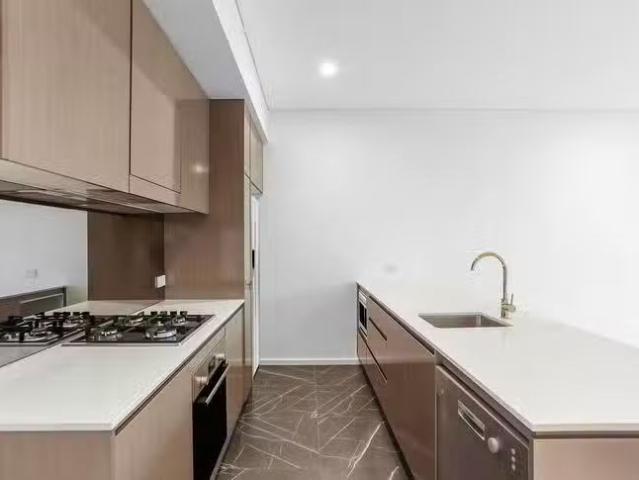 For Rent! 6095/5 Bennelong Parkway, Wentworth Point, NSW 2127