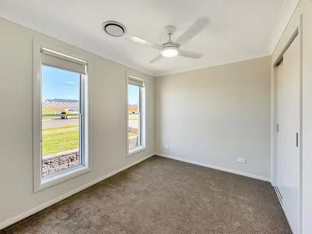 Cheap 60 Cove Circuit, Dubbo, NSW 2830