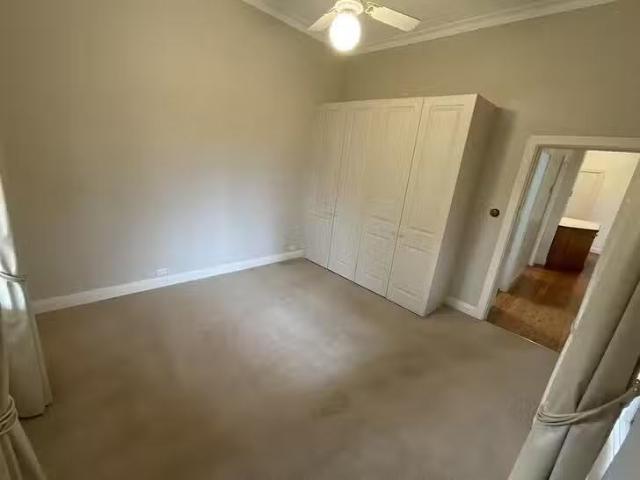 Unique 60 White Street, East Tamworth, NSW 2340