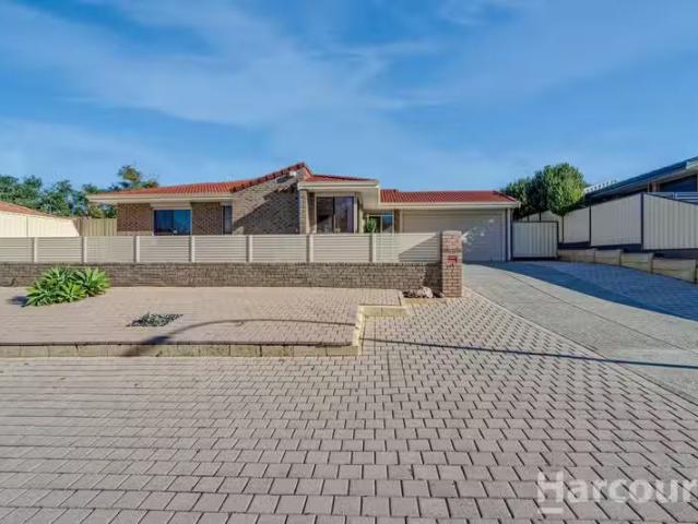 For Rent! 61 Constellation Drive, OCEAN REEF, WA 6027 House.