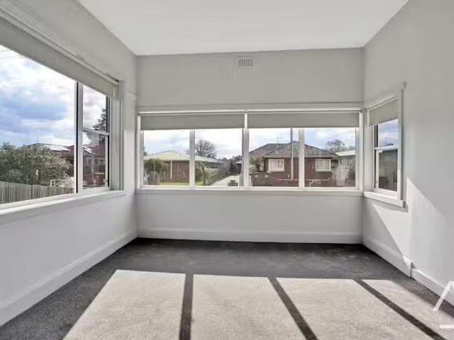 Cozy 63 Haig Street, Mowbray, TAS 7248