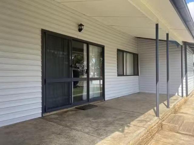 Nice 6 8 Hayes Street, Berrigan, NSW 2712