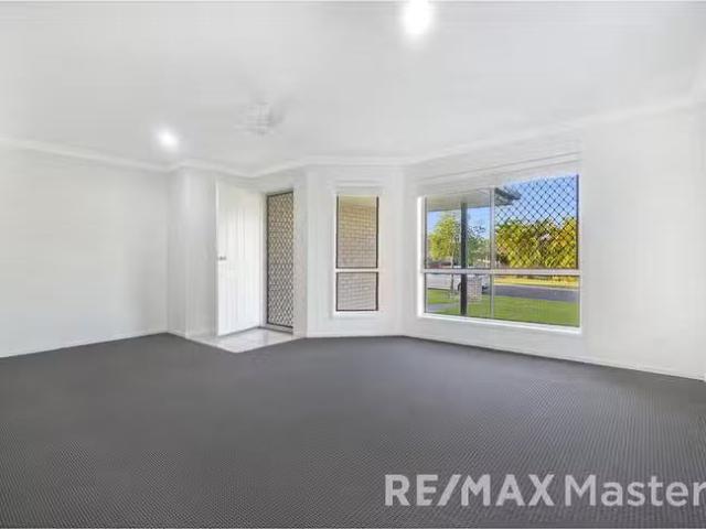Deal! 6 Belford Street, Boronia Heights, QLD 4124