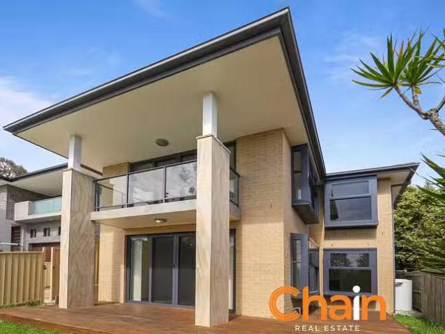 Deal! 6 BR 59 Isabella Street, North Parramatta, NSW 2151