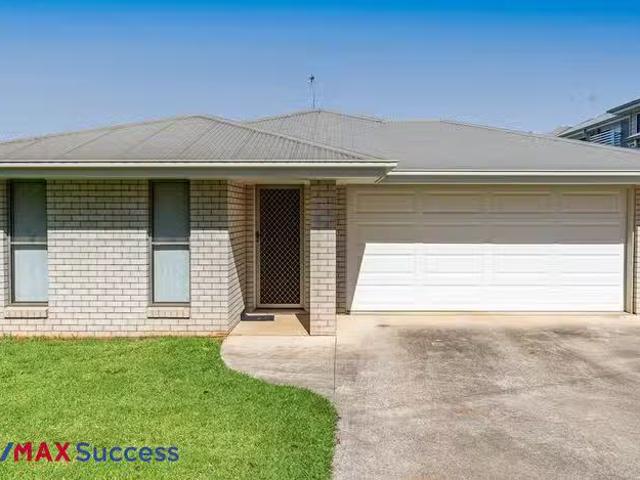 Just in! 6 Brim Street, Newtown, QLD 4350