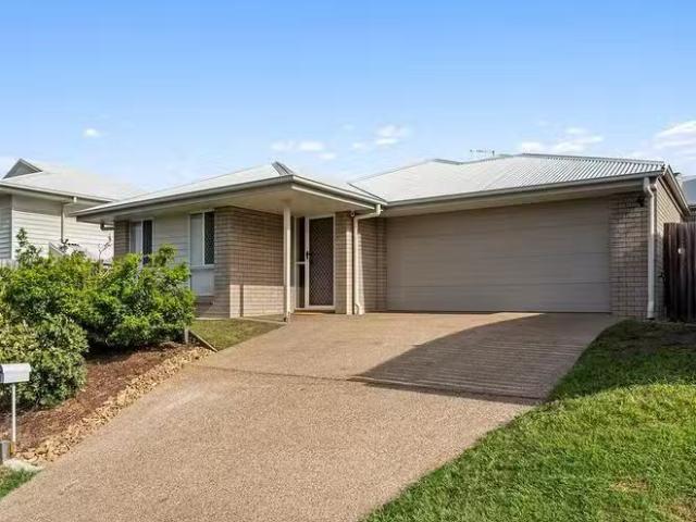Charming 6 Loftus Street, Ormeau, QLD 4208