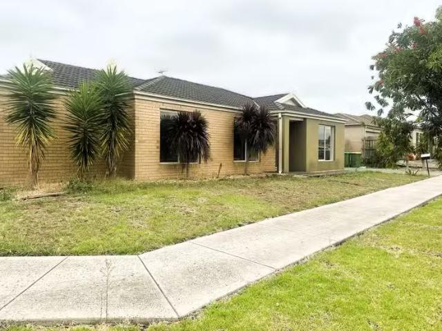 Cheap 6 Milla Way, Koo Wee Rup VIC 3981