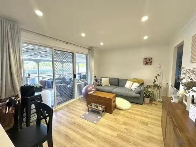 Charming 6 Wadkins Court, Parkwood, QLD 4214