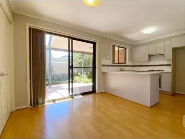 Cheap 7/48 Robert Street, Jesmond Townhouse for rent Listed b.