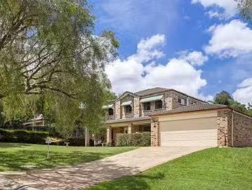 Just in! 75 Mcconnell Crescent, Brookfield, QLD 4069