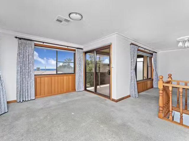 Nice 764 Lawrence Hargrave Drive, Coledale, NSW 2515