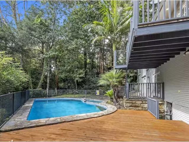 For Rent! 77 Rosedale Road, Gordon House for rent Listed by H.