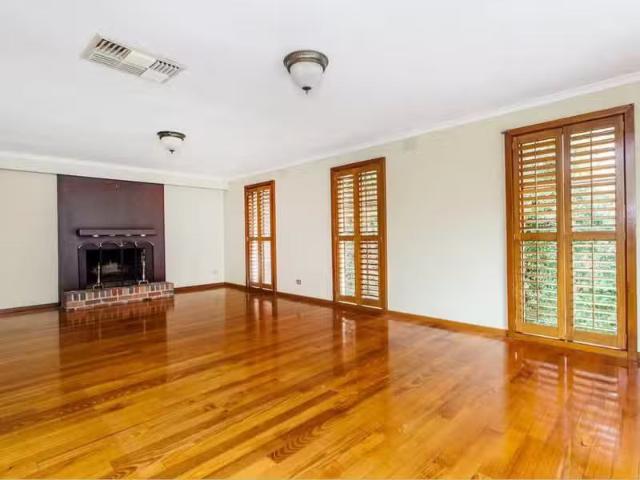 Cozy 78 Dellfield Drive, Templestowe Lower VIC 3107 House Fo.