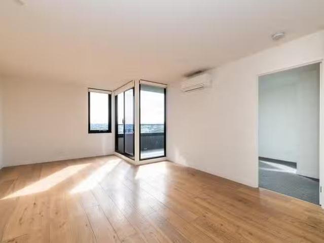 Deal! 705/2 Archibald Street, Box Hill, VIC 3128