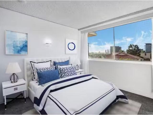 Unique 7/223 Cavendish Road, COORPAROO Apartment for rent Lis.