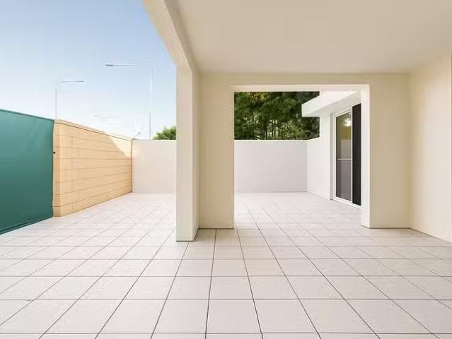 Unique 7/38 Vincent Street, Indooroopilly, QLD 4068