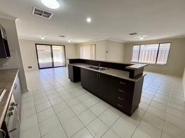 Charming 7 Bonsall Drive, Ellenbrook, WA 6069