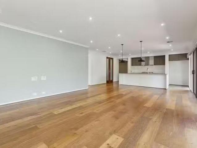 Charming 7 Bilitho Street, Huntly, VIC 3551