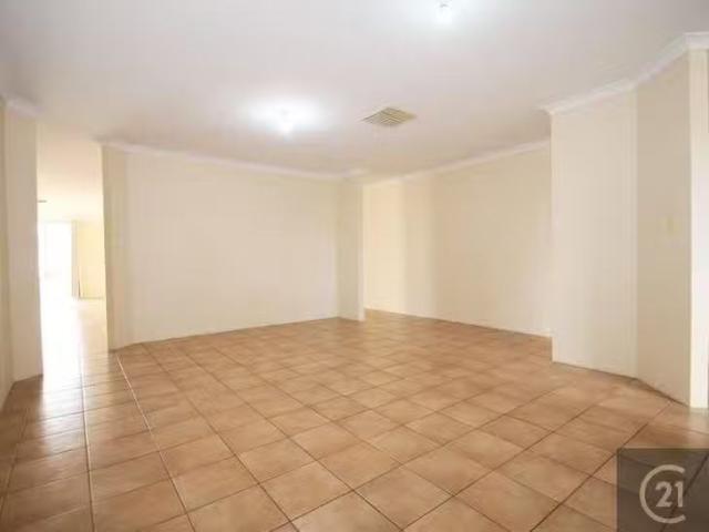 Deal! 7 Diamond Link, Australind, WA 6233