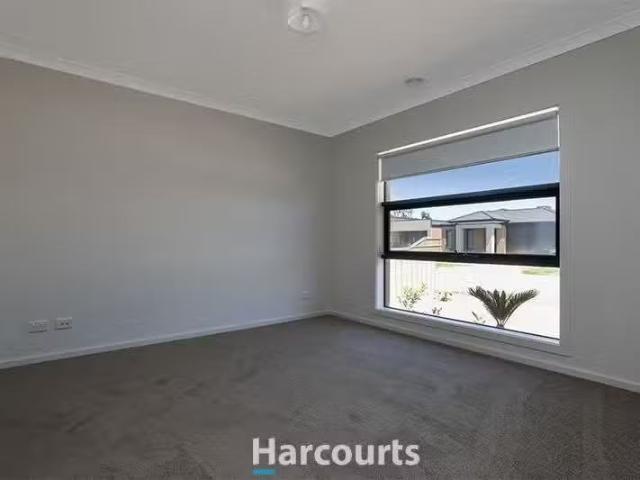Charming 7 Eacott Street, Longwarry, VIC 3816 House for Rent
