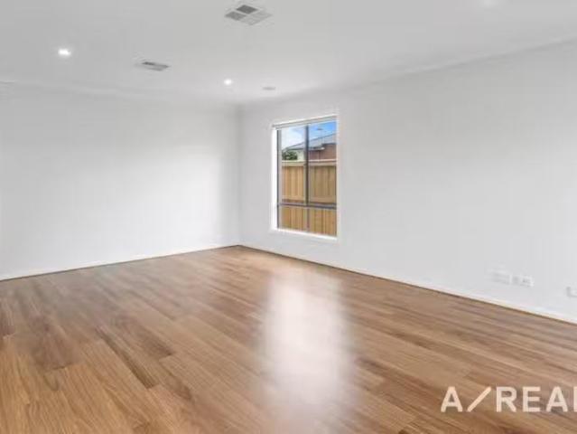 New 7 Fuchsia Drive, Rockbank VIC 3335