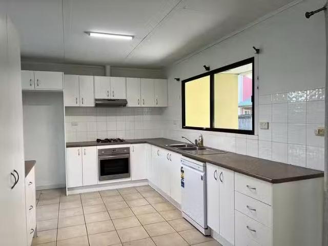 Nice 7 Laurel Street, Beerwah, QLD 4519
