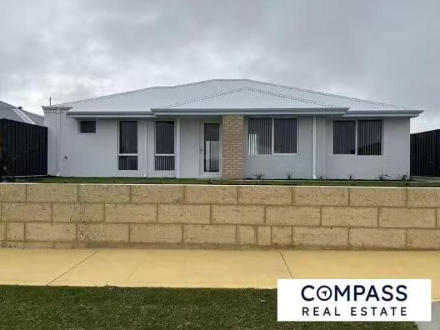 Nice 7 Lyra Way, Two Rocks, WA 6037