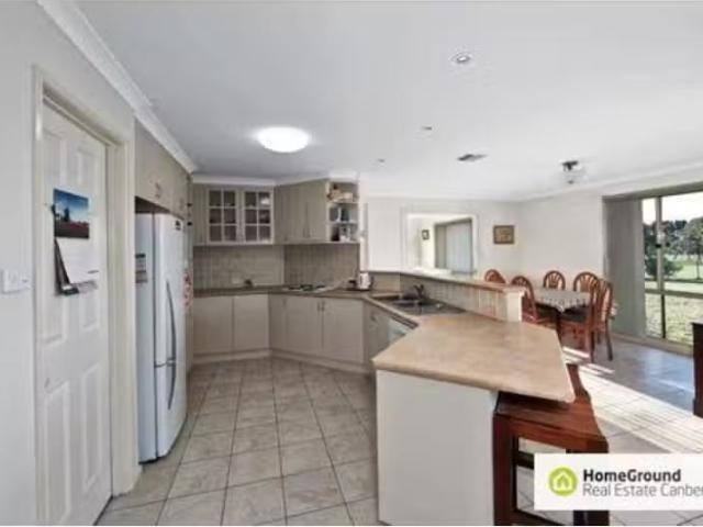 Rental! 7a Euroka Avenue, Murrumbateman House for rent Listed.