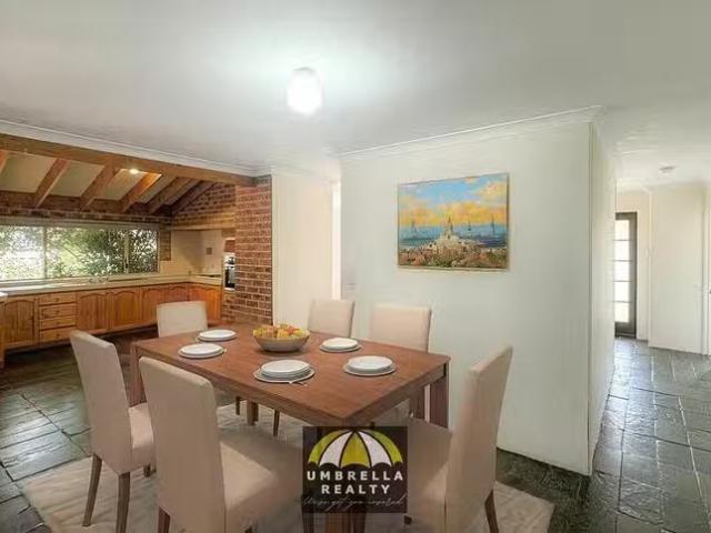 Cozy 84 Travers Drive, Australind, WA 6233