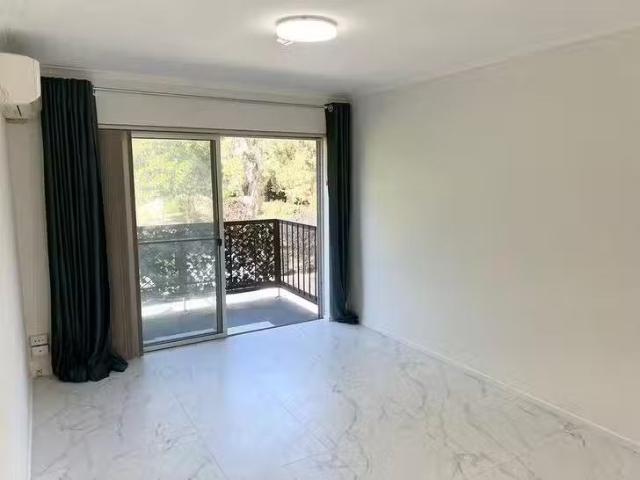 New 8/52 Onslow Road, Shenton Park, WA 6008