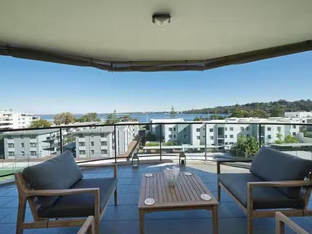 Nice 8/59 Mill Point Road, South Perth, WA 6151