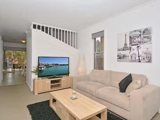 Nice 8/8 Angophora Drive, Warabrook, NSW 2304
