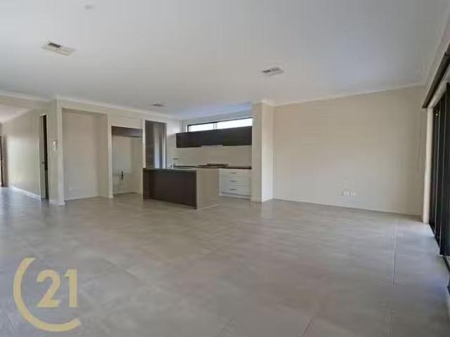 Charming 88 Lomond Circuit, Upper Kedron, QLD 4055