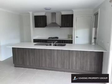 Unique 88 Riverboat Drive, THURGOONA Townhouse for rent Liste.