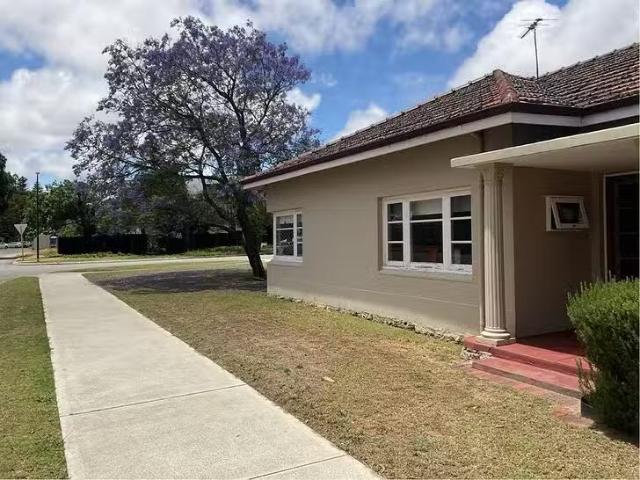 Nice 89 Lake Monger Drive, Wembley, WA 6014