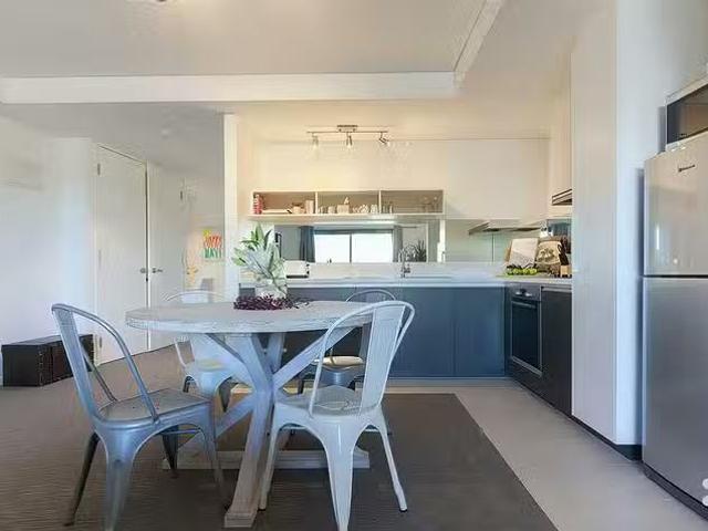 Nice 80/59 Breaksea Drive, North Coogee, WA 6163