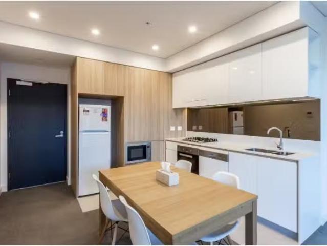 Deal! 811/46 Savona Drive, Wentworth Point Apartment for rent.