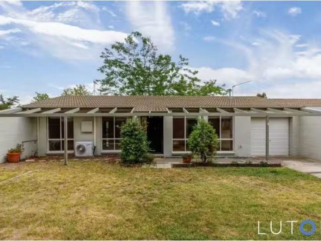 For Rent! 8/12 Duggan Street, Calwell Townhouse for rent List.
