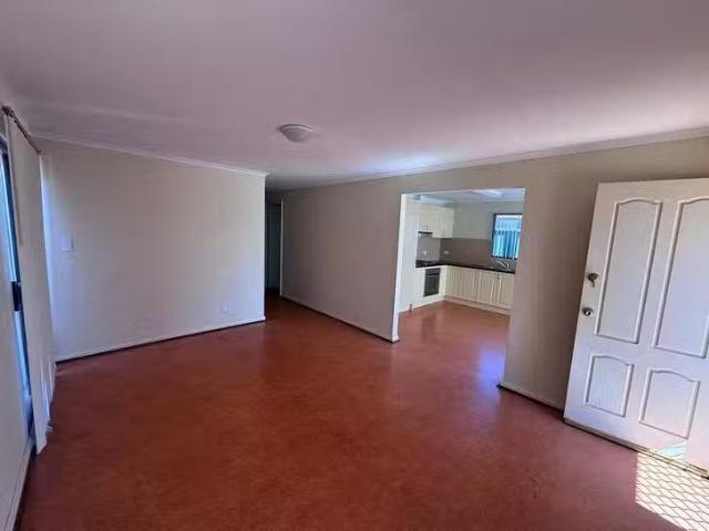 Deal! 8/23 Mclennan Drive, Newman, WA 6753