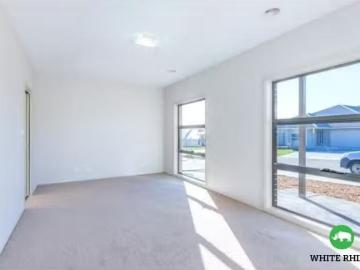 Charming 8 Dolly Street, Googong House for rent Listed by Ren.